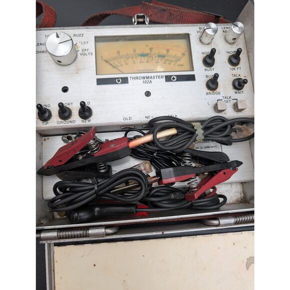 Vintage Industrial Technology Throwmaster 102A Telephone Cable Tester w Leads - Picture 5 of 16